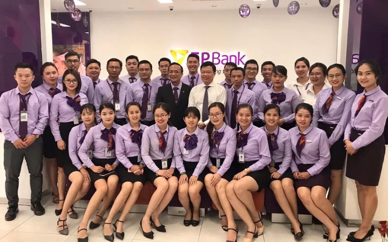 Yêu cầu về ngoại hình của các giao dịch viên TPBank