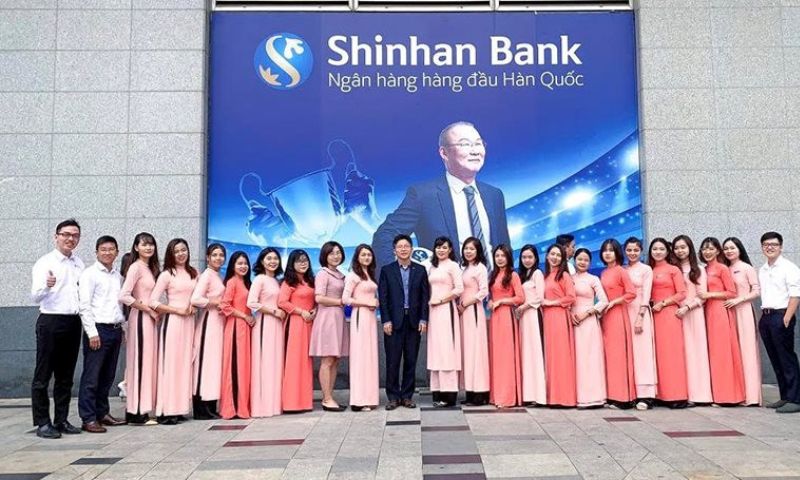 Shinhan Bank tuyển dụng nhân viên số lượng lớn